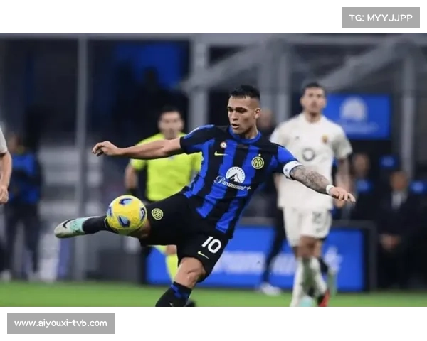 国际米兰备战下一轮,球迷禁令不影响训练 国际米兰备战下一轮,球迷禁令不影响训练